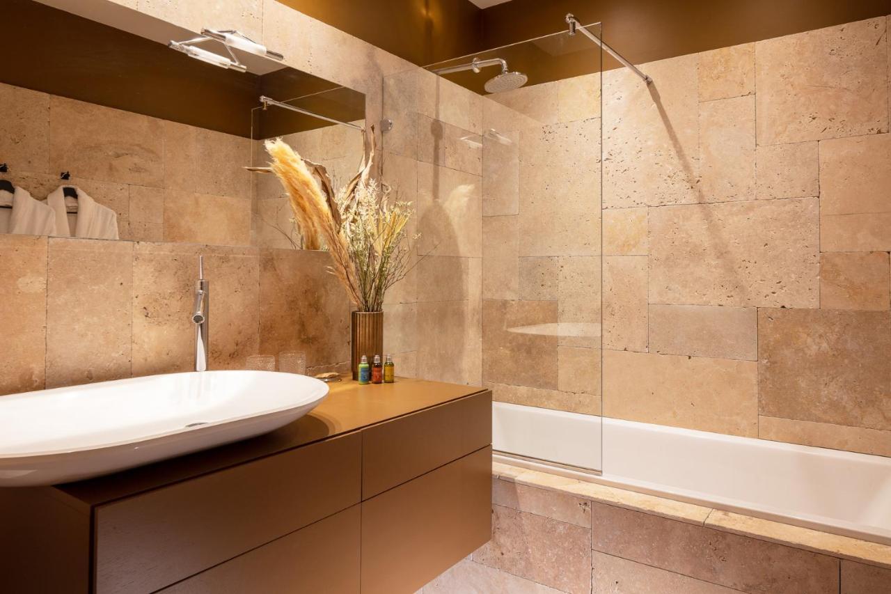 Margaret - Hotel Chouleur นีมส์ ภายนอก รูปภาพ
